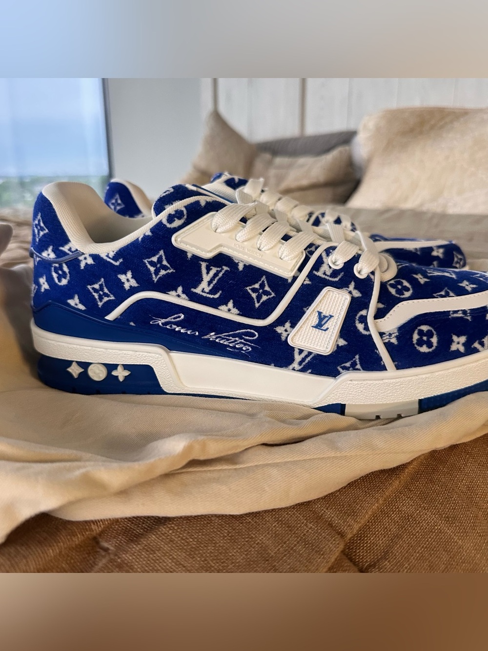 Louis Vuitton Blue and White Monogram Sneakers - Picture 3 of 6
